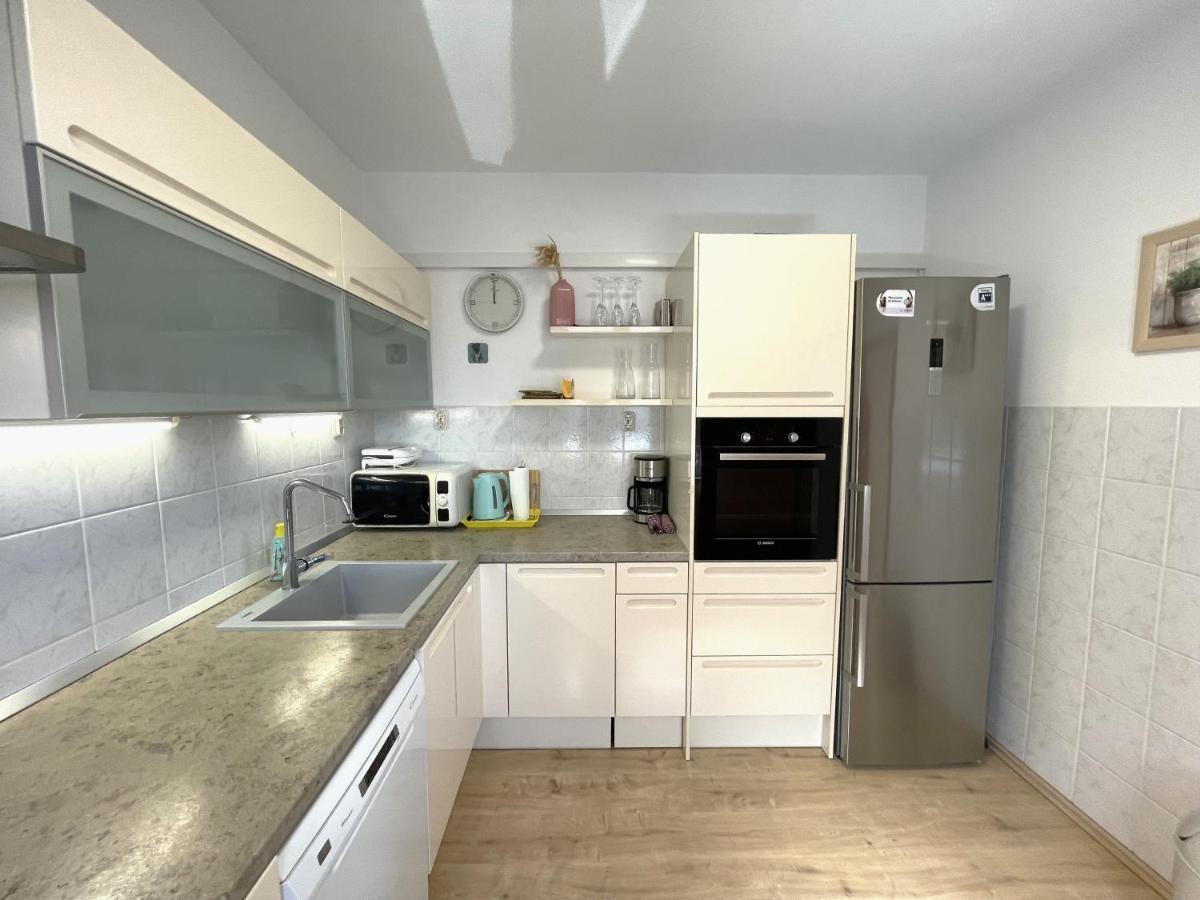 Cosy Apartment On The Beach - Kali Exteriör bild